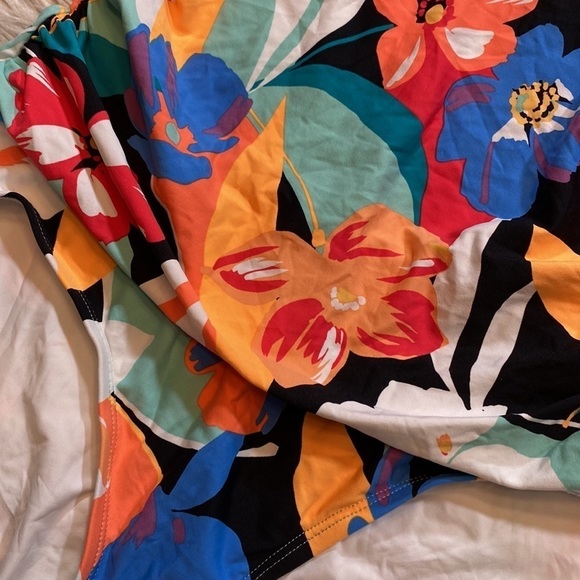 NWT Anne Cole High Neck Keyhole Floral One Piece Swimsuit sz 14 - Picture 10 of 14